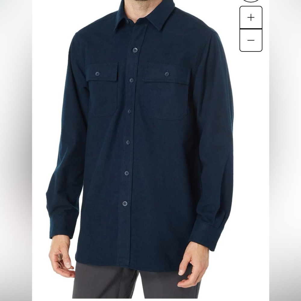 Men’s Vintage L.L.Bean Chamois Cloth Navy Button Down Shirt Small EUC